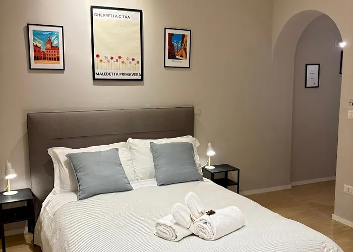 Guest house Portico 83 *