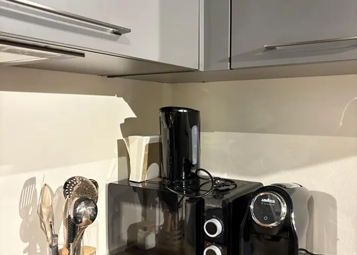 Portico 83 Gæstehus