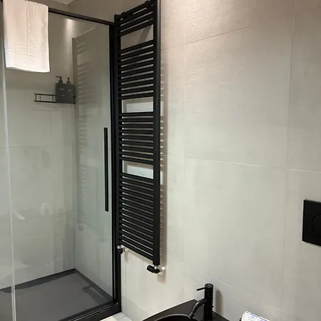 Portico 83 * בולוניה